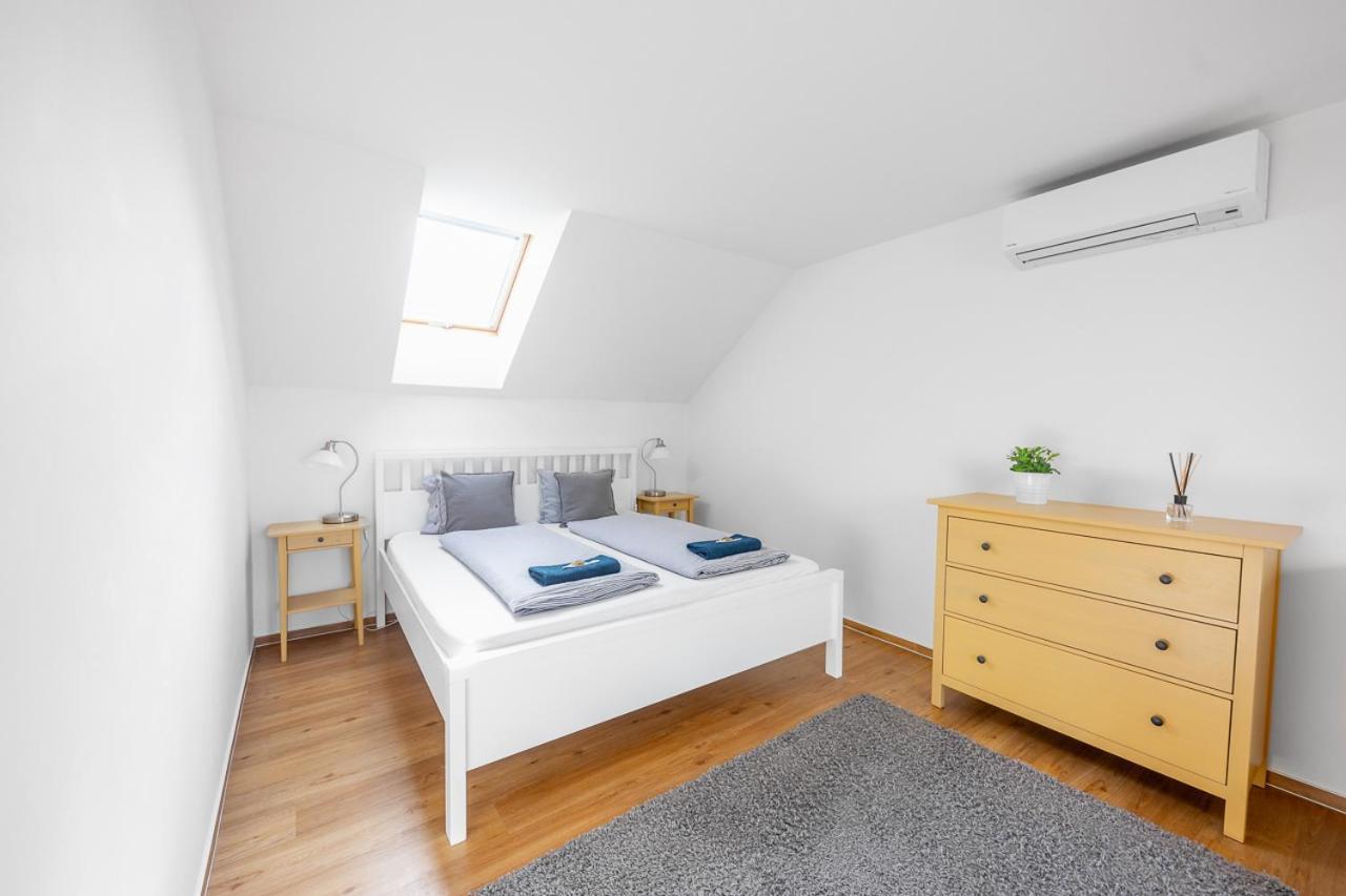 Apartman Ema Dolní Dunajovice מראה חיצוני תמונה